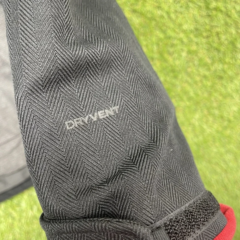 The North Face shop confidence